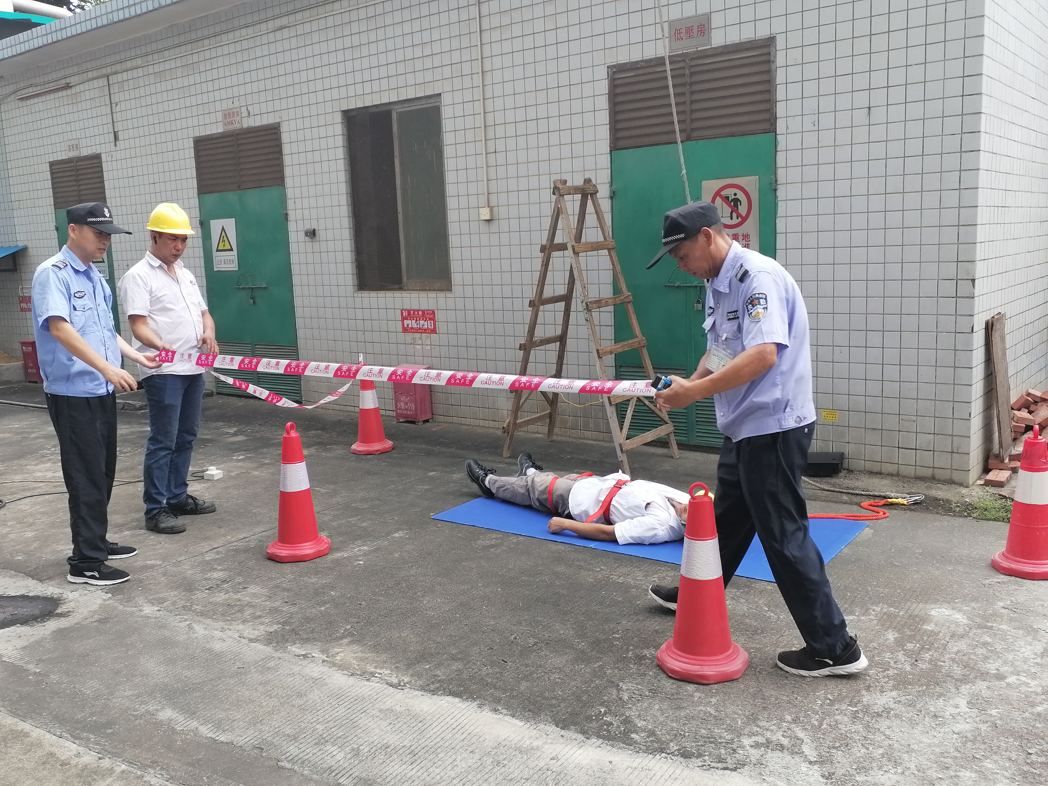 High-altitude fall emergency drill on September 20, 2023